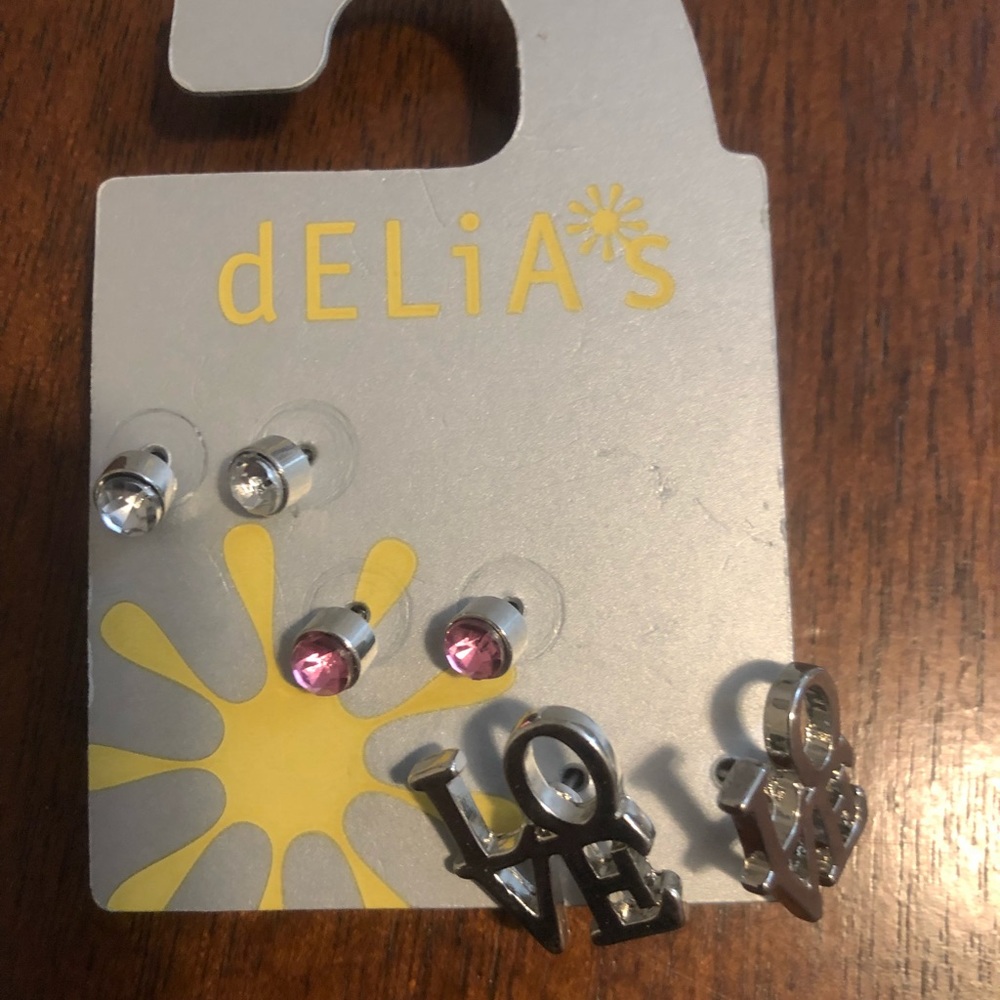 Delia’s 3 Pack Earrings - New on Card